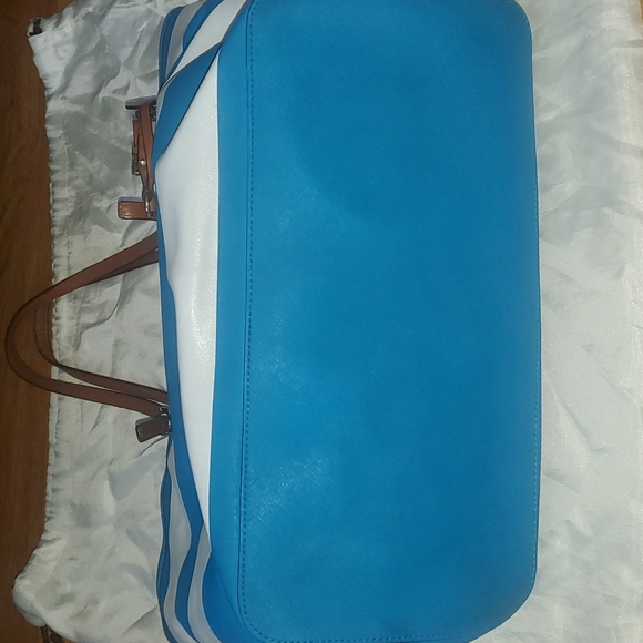 Michael Kors handbag - Picture 10 of 13